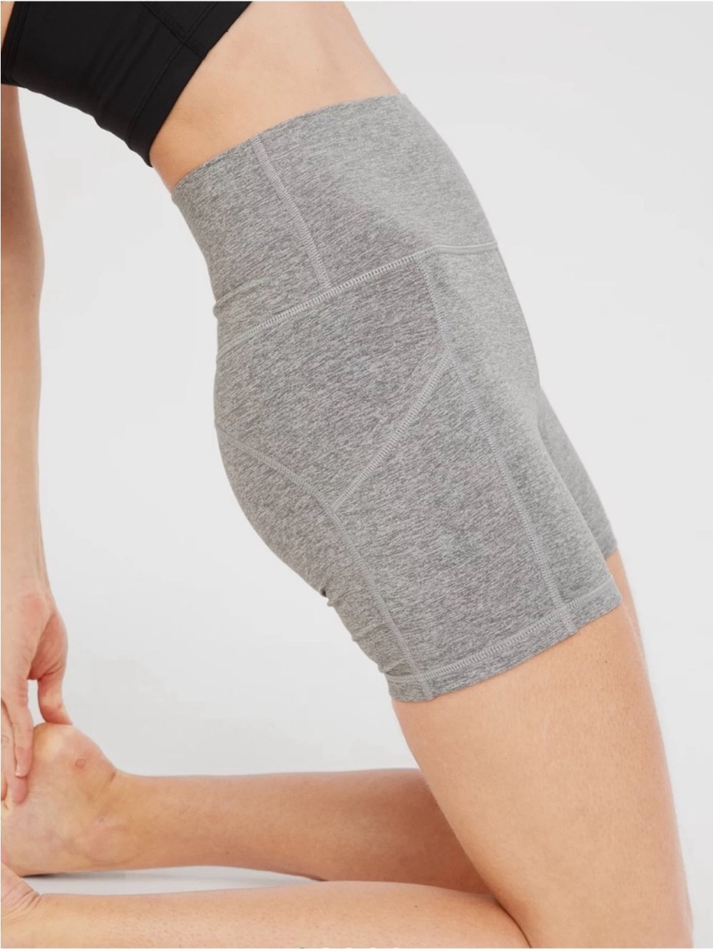Offline By Aerie Women's High Waisted 5" Pocket Biker Shorts